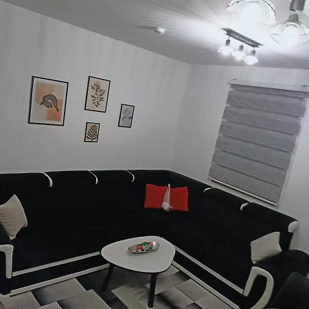 Dia Apartment