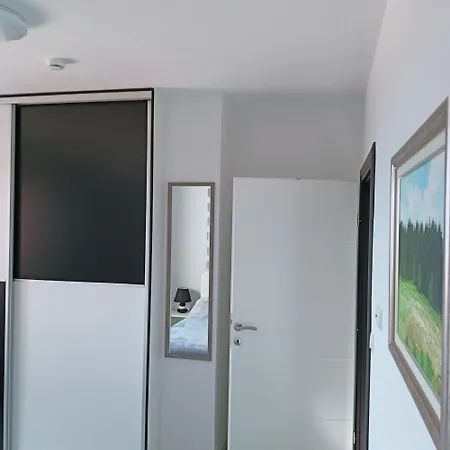 Dia *